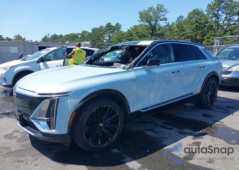 2024 Cadillac Lyriq Luxury W/1Sc из США, поврежденный, VIN 1GYKPPRL2RZ142525